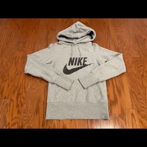 Nike pullover hoodie